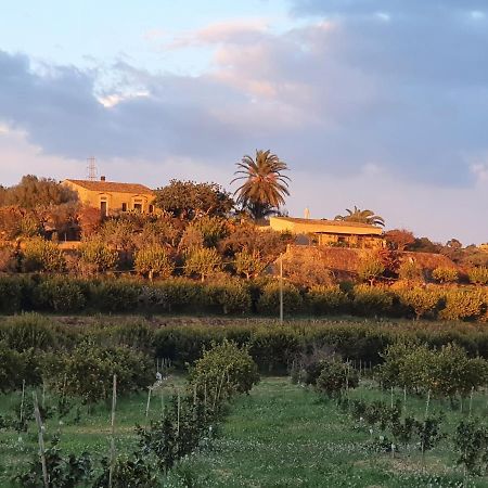 Villa Calma Noto Kültér fotó