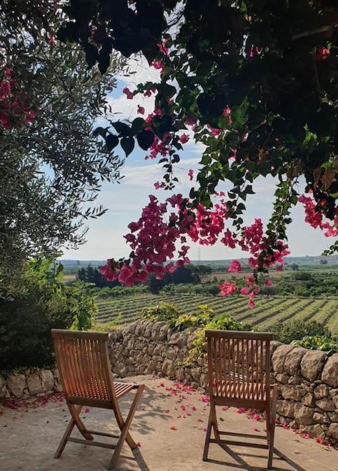 Villa Calma Noto Kültér fotó